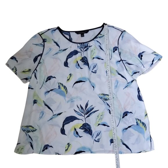 Banana Republic Piped Crew Neck Printed Short Sleeved Blouse Size S - Picture 3 of 5